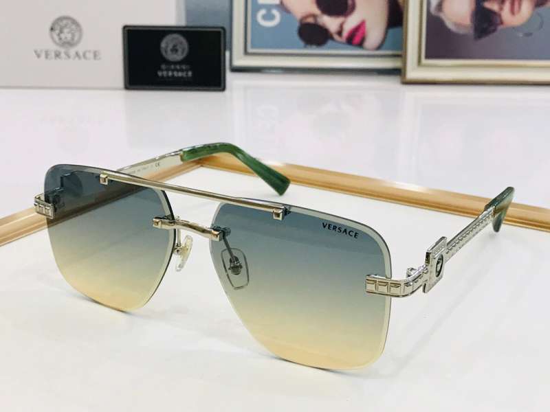 Picture of Versace Sunglasses _SKUfw52407013fw